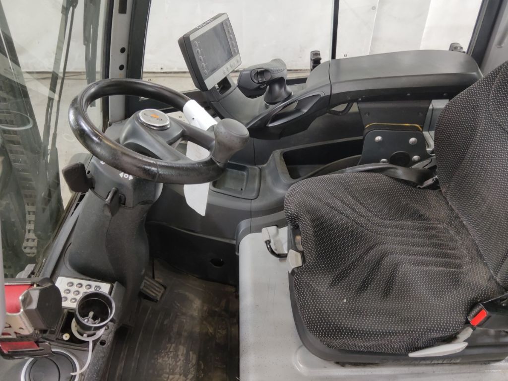 STILL RX20-20P Chariot �lectrique � 4 roues www.blackforxx.com