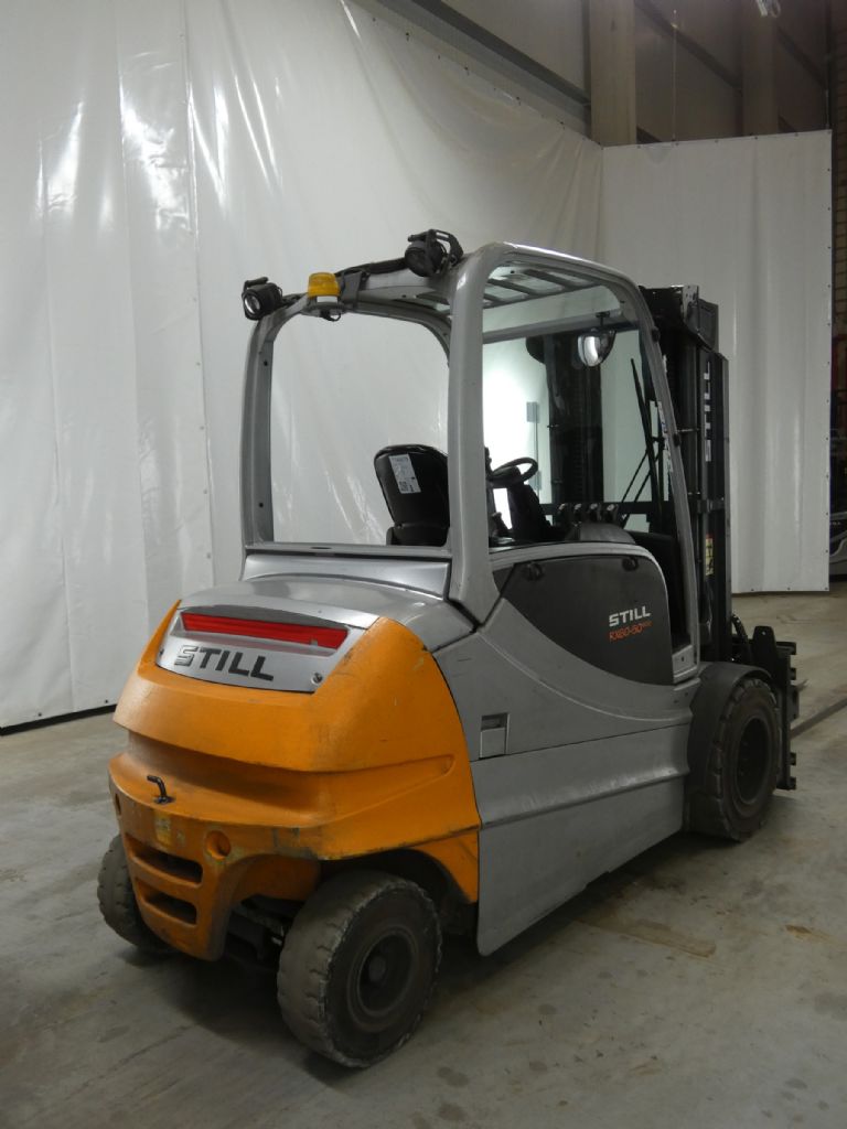 STILL RX60-50/600 Elektro 4 Rad-Stapler www.blackforxx.com