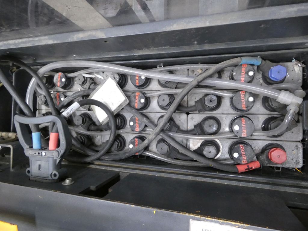 JUNGHEINRICH ERD220/1880MM Stoccatore www.blackforxx.com