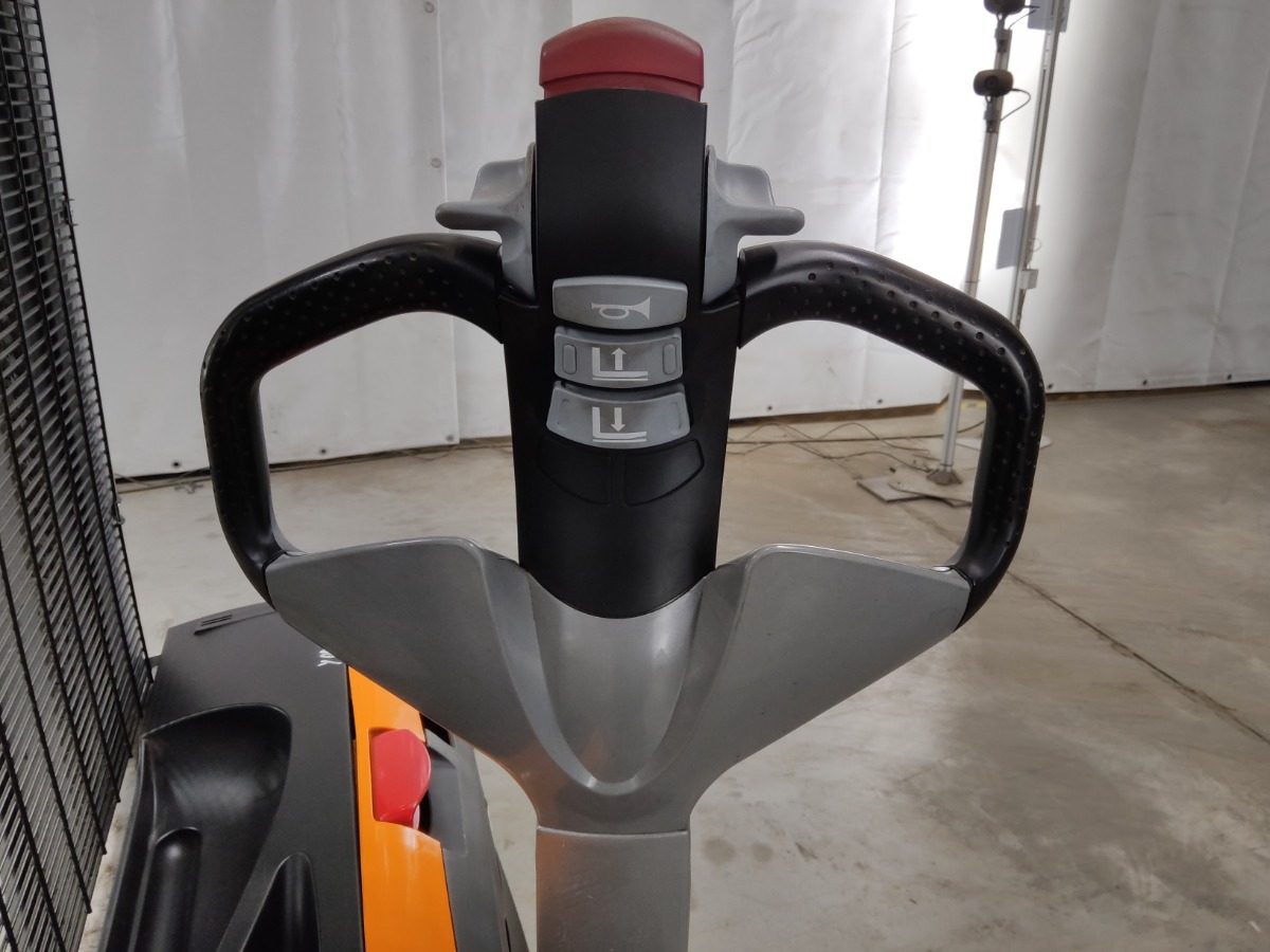 STILL EXV10 Gerbeur  www.blackforxx.com