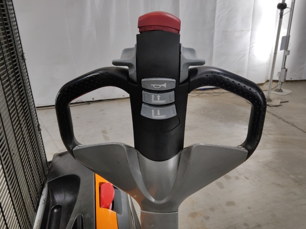 STILL EXV12 Gerbeur  www.blackforxx.com