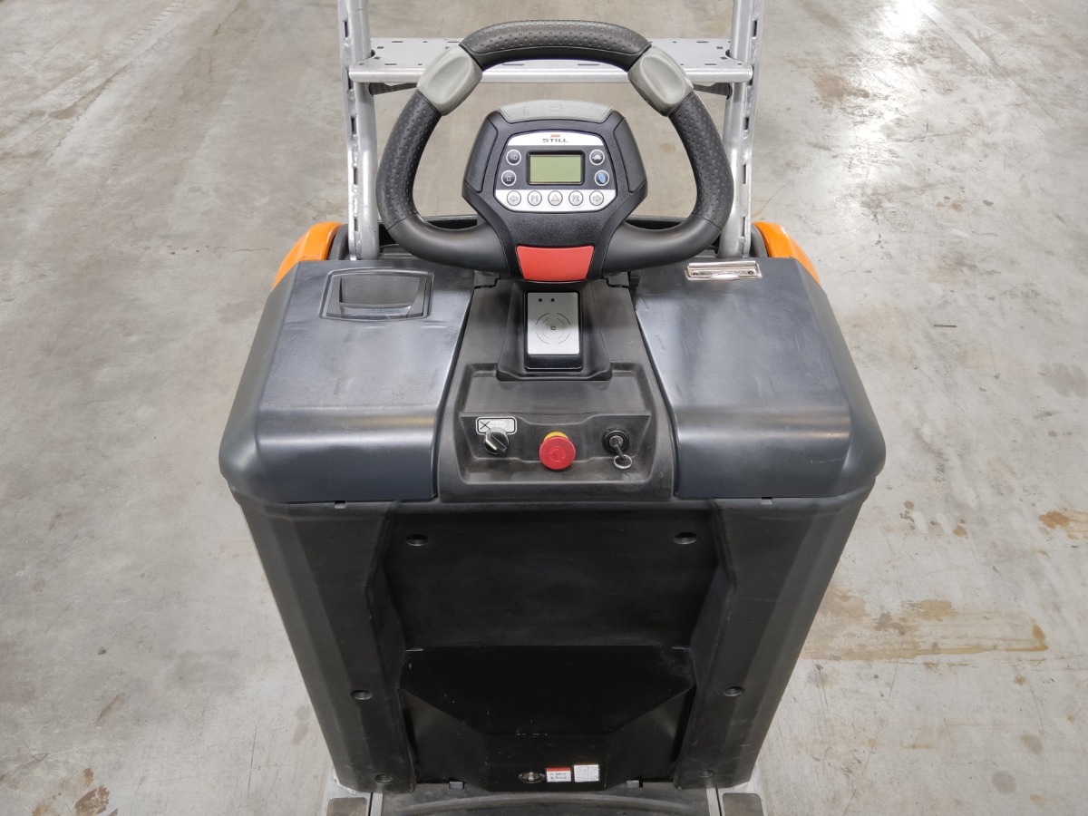 STILL LTX50 Tracteur www.blackforxx.com