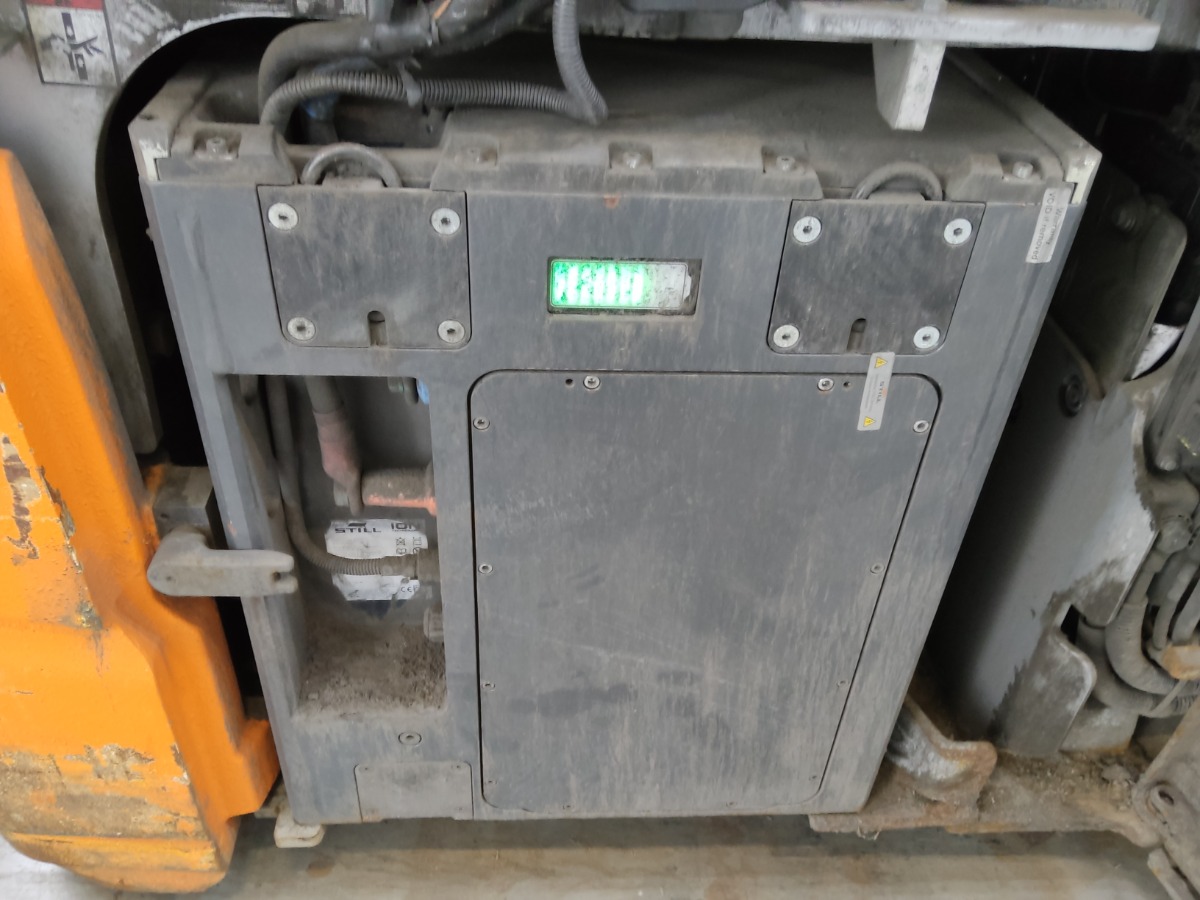 STILL RX20-18/LIION Elektro 3 Rad-Stapler www.blackforxx.com