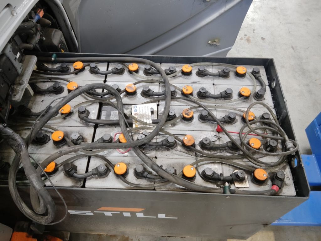 STILL RX20-16C/DRIVEIN Elettrico 3 ruote www.blackforxx.com