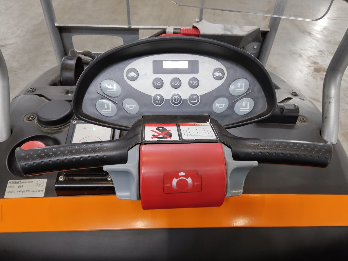 STILL EXU-S24/1600MM Электротележка www.blackforxx.com