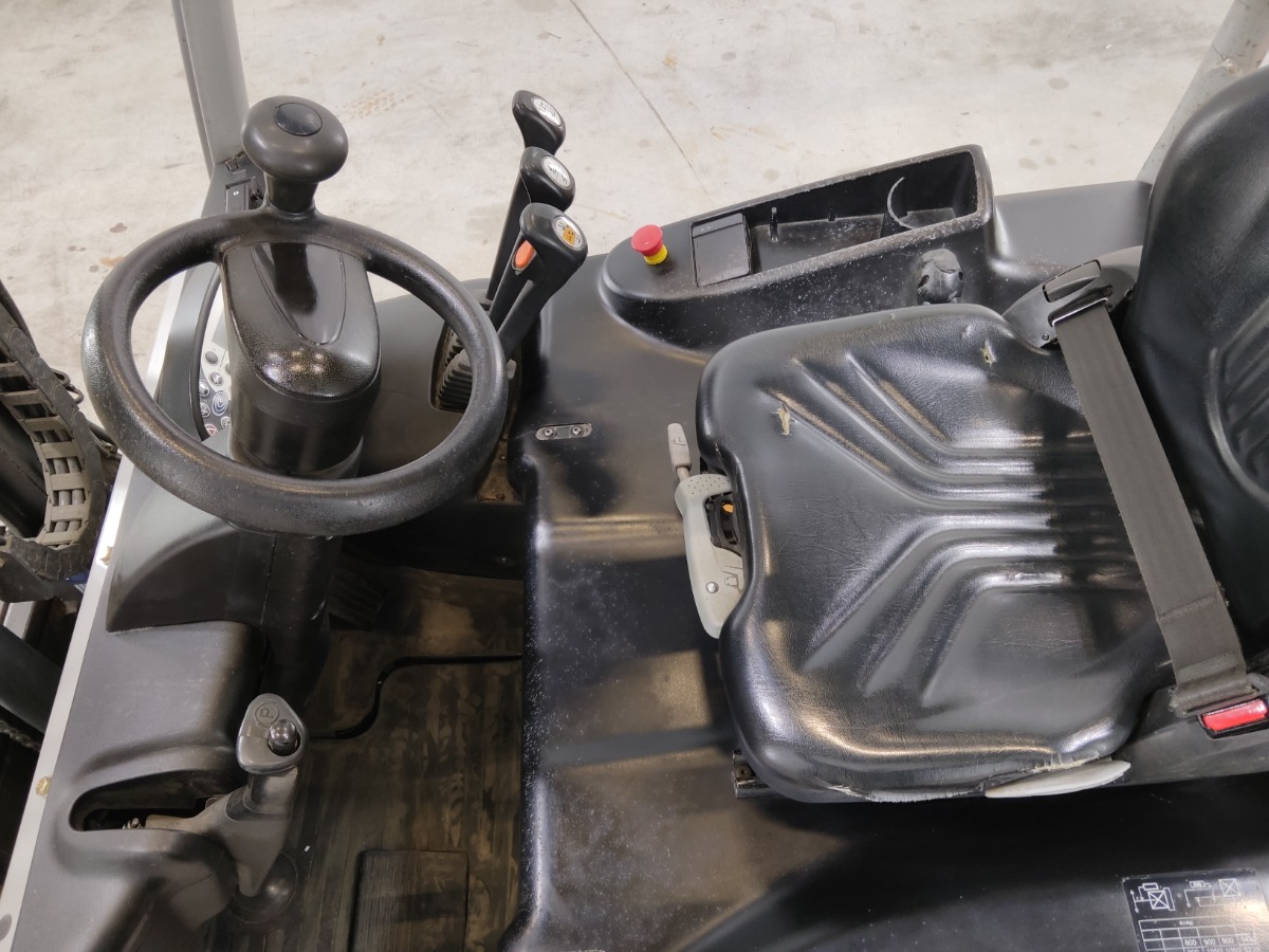 STILL RX50-15 Elektro 3 Rad-Stapler www.blackforxx.com