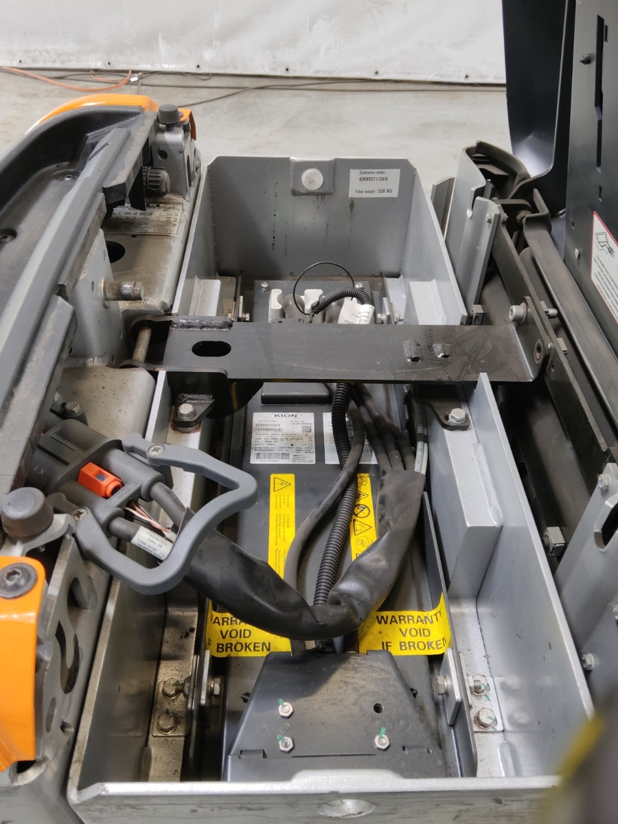 STILL OPX20/LIION/2400MM Low Level Order Picker www.blackforxx.com