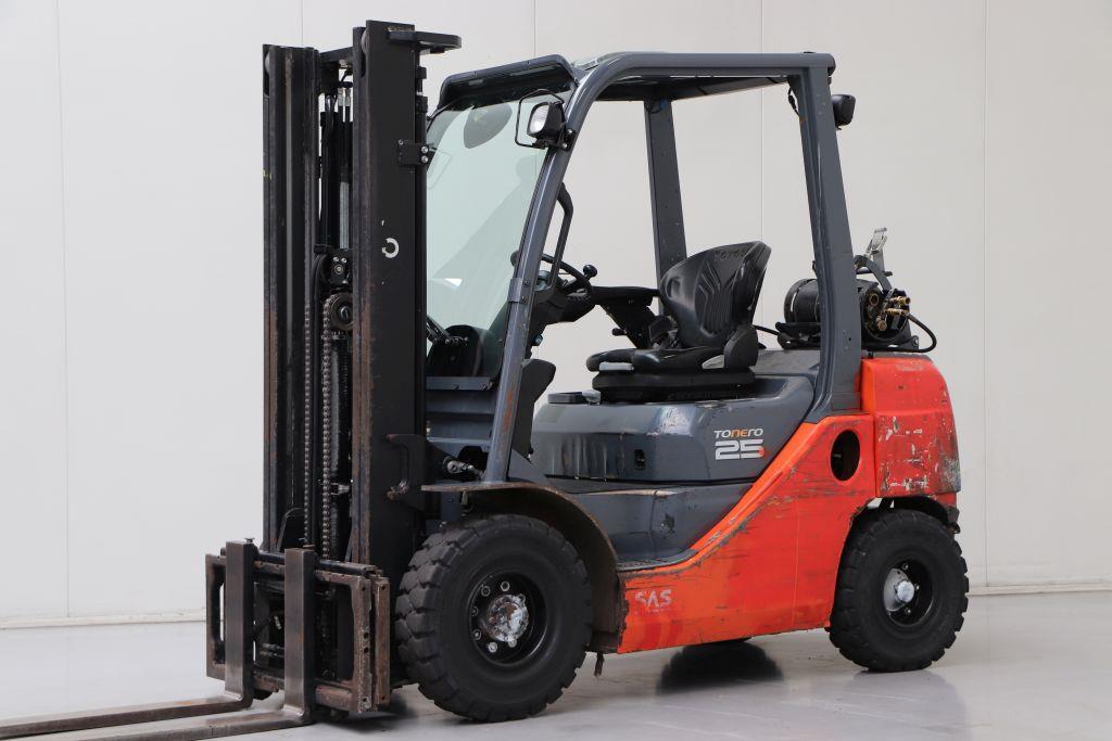 Toyota 02-8FGF25 Treibgasstapler www.heinbockel-gabelstapler.de