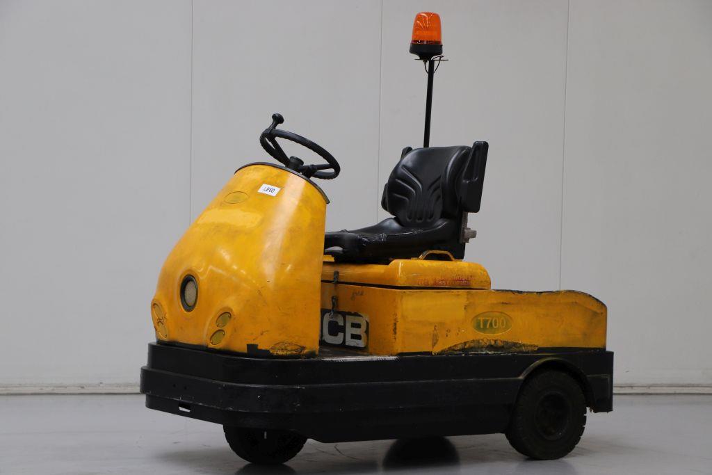 Bradshaw T700 Tow Tractor www.bsforklifts.com