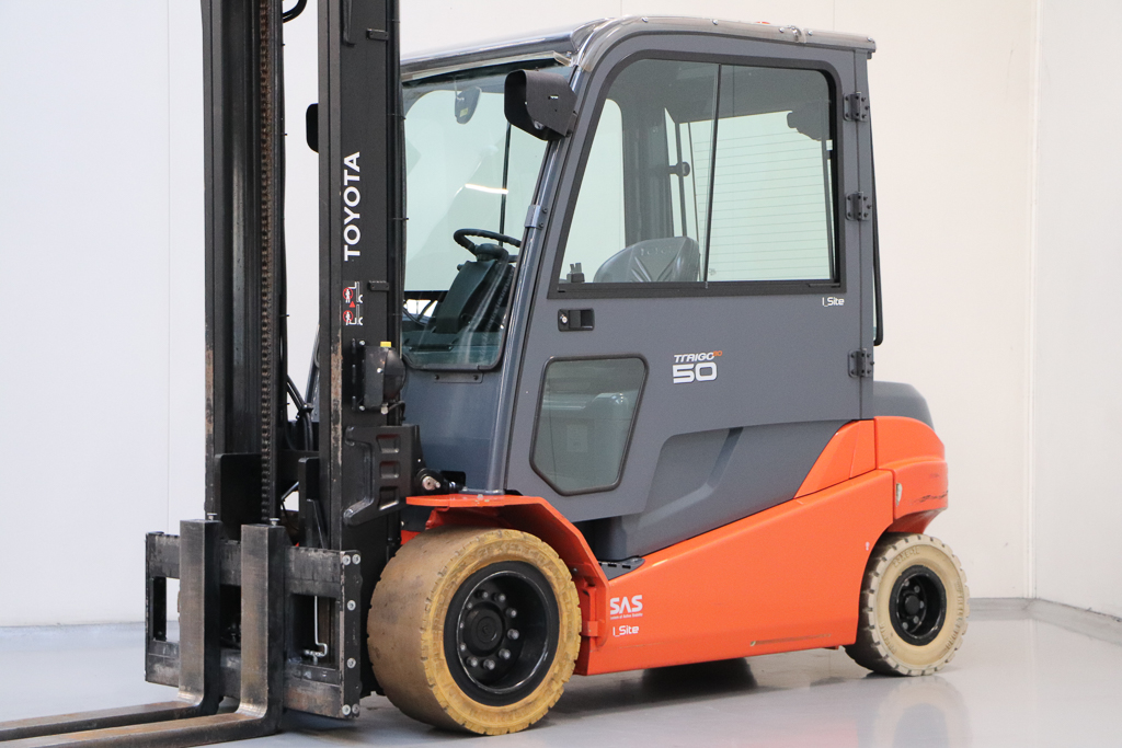 Toyota 8FBMT50 Elektro 4 Rad-Stapler www.heinbockel-gabelstapler.de