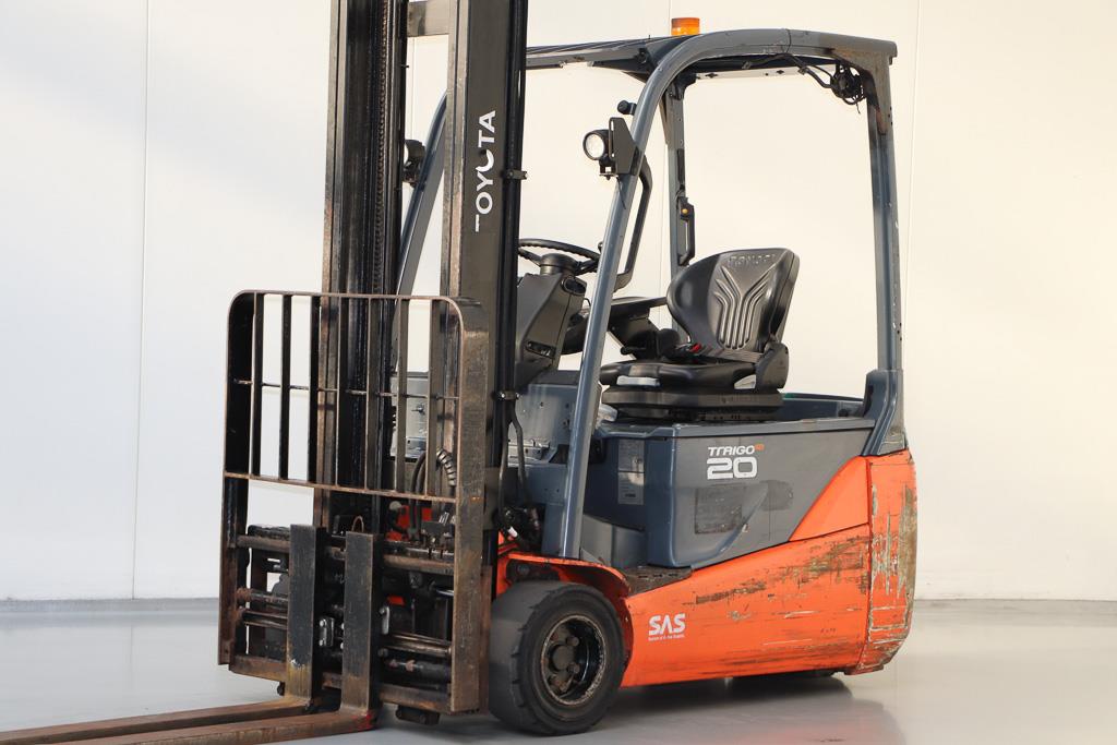 Toyota 8FBE20T Elektro 3 Rad-Stapler www.heinbockel-gabelstapler.de