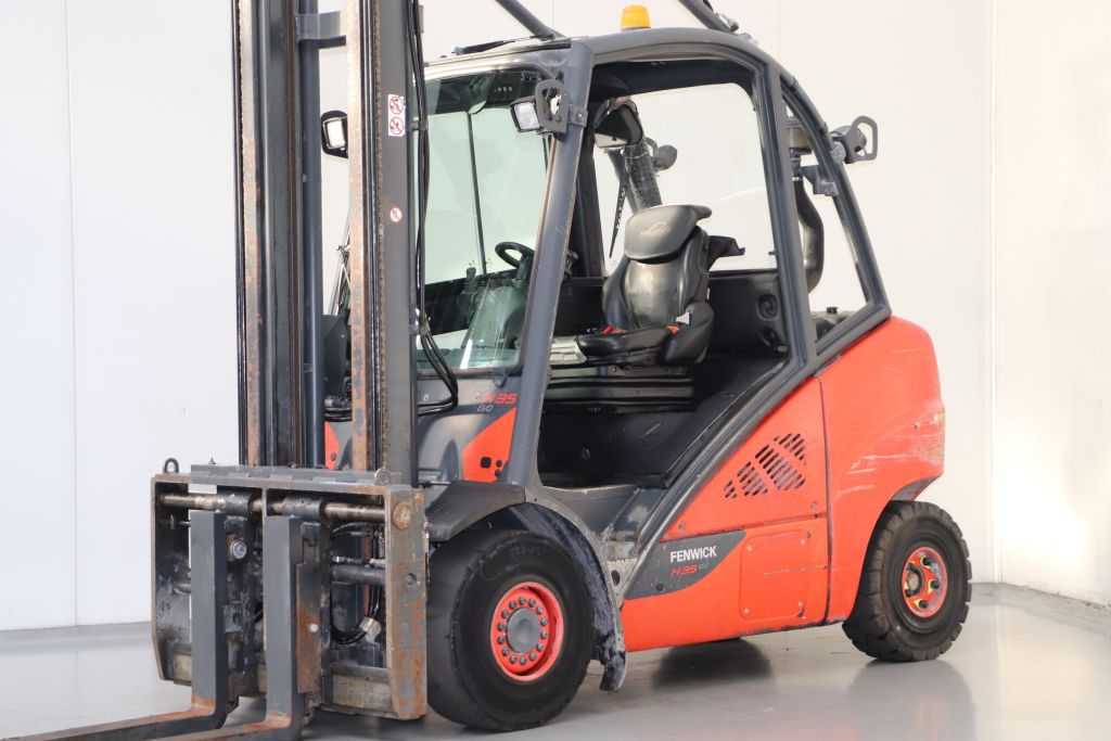 Linde H35D-02 Chariot diesel www.bsforklifts.com