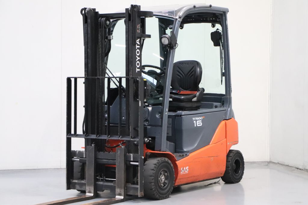 Toyota 8FBM16T Elektro 4 Rad-Stapler www.heinbockel-gabelstapler.de