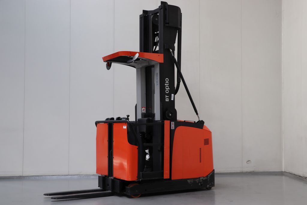 BT OME100H Hochhubkommissionierer www.heinbockel-gabelstapler.de