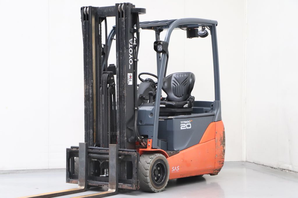 Toyota 8FBET20 Elektro 3 Rad-Stapler www.heinbockel-gabelstapler.de