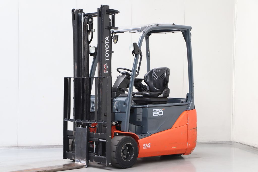 Toyota 8FBE20T Elektro 3 Rad-Stapler www.heinbockel-gabelstapler.de