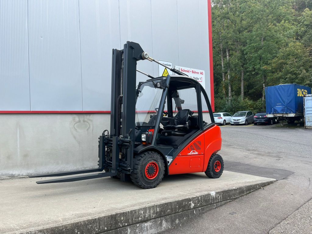 Linde-H30D-01-Dieselstapler-www.sbstapler.ch