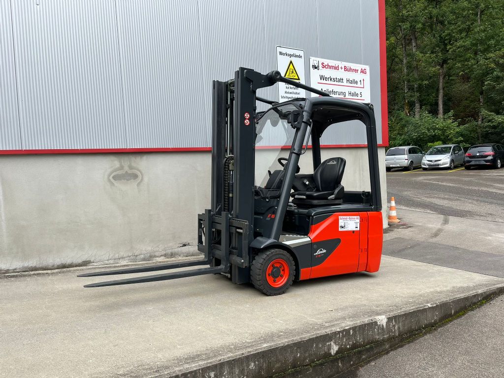Linde E16 Elektro 3 Rad-Stapler www.sbstapler.ch Linde E16 Elektro 3 Rad-Stapler www.sbstapler.ch