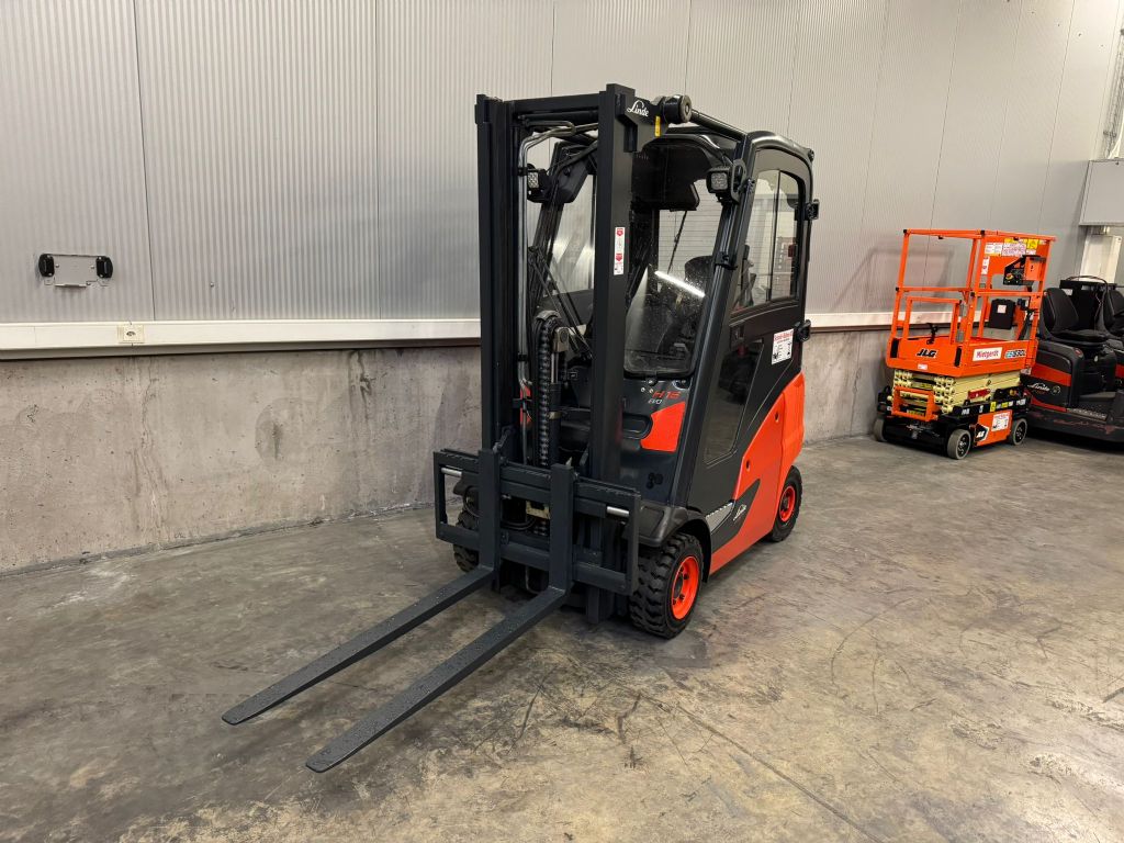 Linde H16T-02 Treibgasstapler www.sbstapler.ch Linde H16T-02 Treibgasstapler www.sbstapler.ch