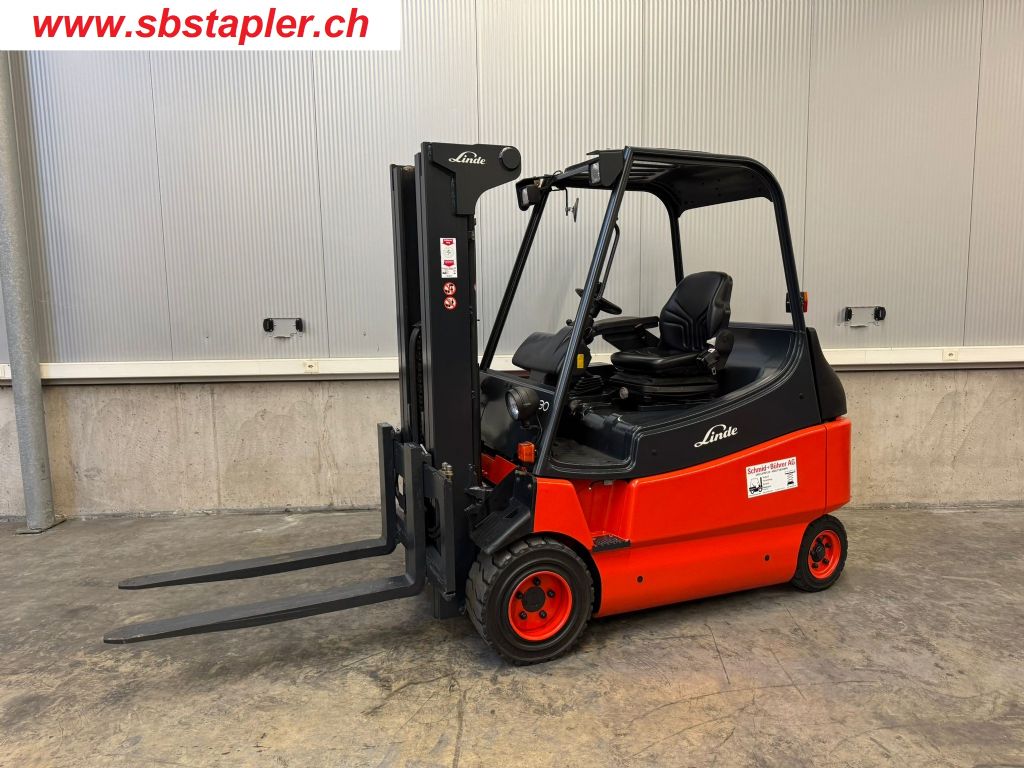 Linde-E30/600-03-Elektro 4 Rad-Stapler-www.sbstapler.ch