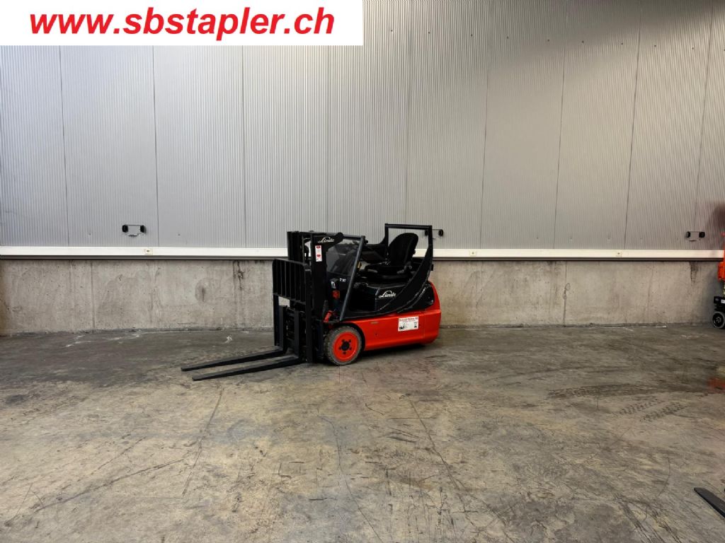 Linde E16C Elektro 3 Rad-Stapler www.sbstapler.ch
