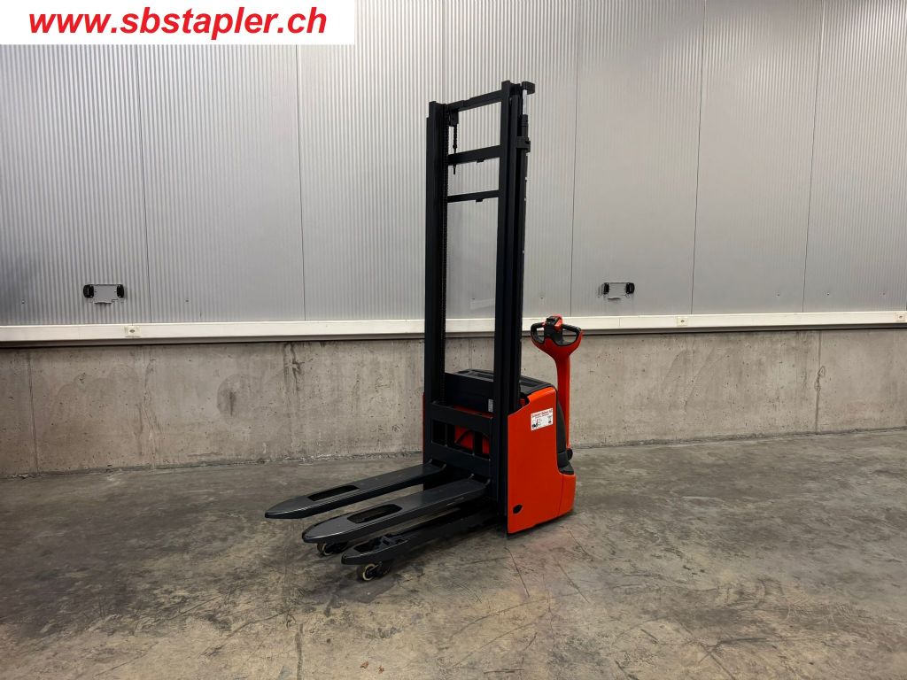 Linde L12i Hochhubwagen www.sbstapler.ch