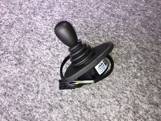 Linde Joystick Kreuzhebel 7919040041 Elektrische Steuerungen und Komponenten www.sbstapler.ch