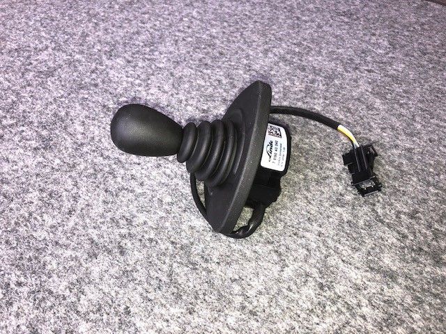 Linde Joystick Zentralhebel 7919040042 Elektrische Steuerungen und Komponenten www.sbstapler.ch