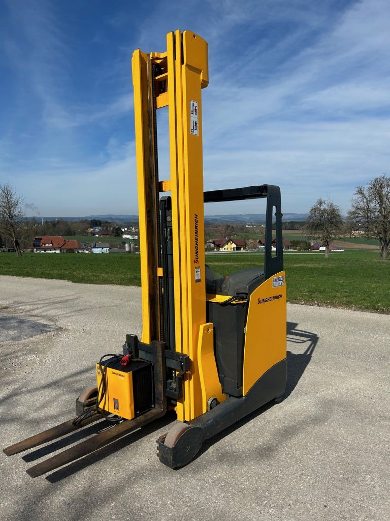 Jungheinrich ETV 114 Schubmaststapler www.burgstaller.cc