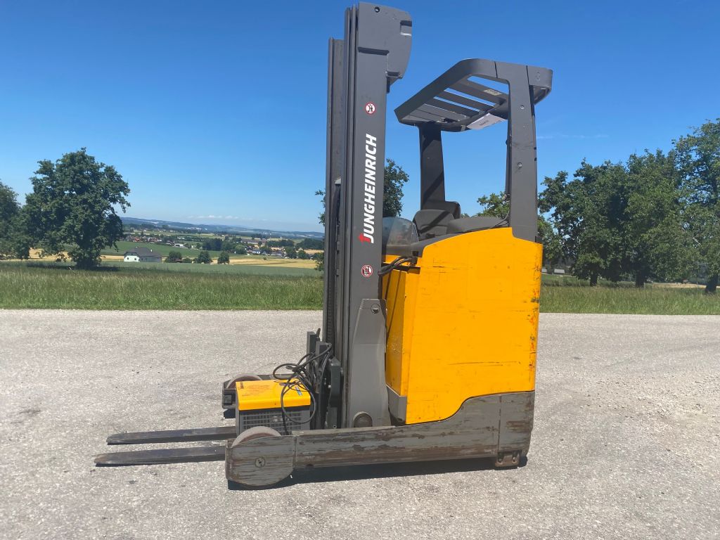 Jungheinrich ETV 214 Schubmaststapler www.burgstaller.cc