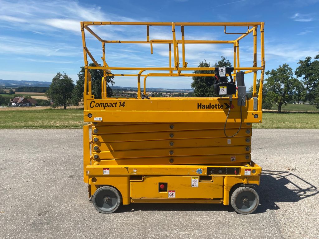 Haulotte Compact 14 Scherenarbeitsbhne www.burgstaller.cc