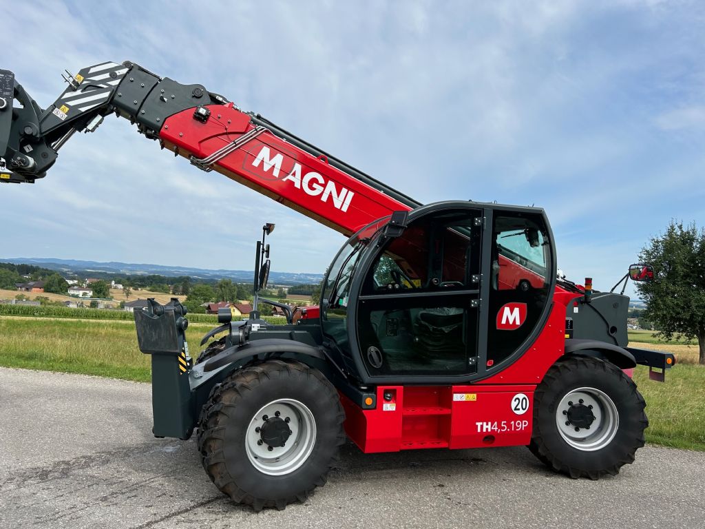 Magni TH4,5.19P Teleskopstapler starr www.burgstaller.cc