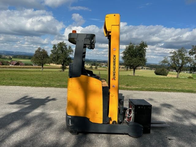 Jungheinrich ETV 214 Schubmaststapler www.burgstaller.cc