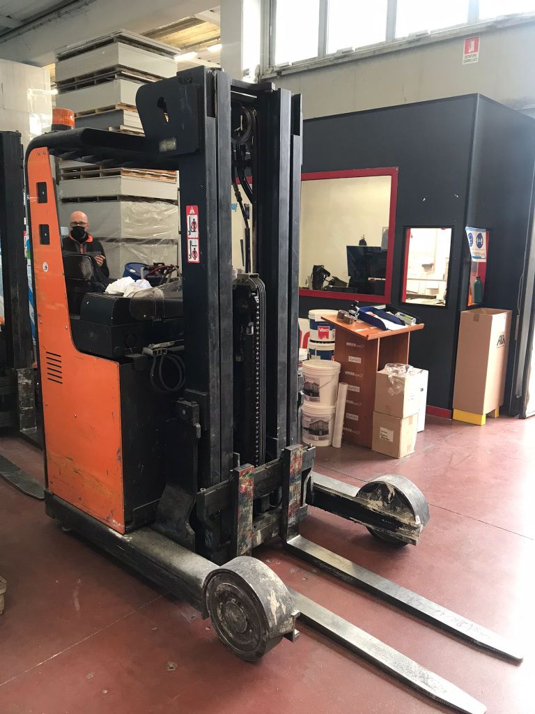 OMG NEOS 16 Schubmaststapler www.cemiat.com