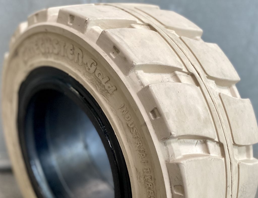 Emrald 2 - GRECKSTERGOLD 23x12-12 (315/45-12) CLIP Non Marking - nicht kreidend www.contilift.de Emrald 2 - GRECKSTERGOLD 23x12-12 (315/45-12) CLIP Non Marking - nicht kreidend www.contilift.de