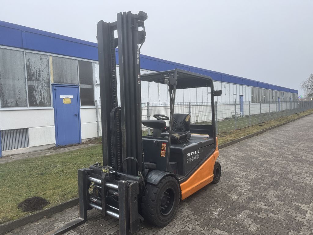Still R60-40 Elektro 4 Rad-Stapler www.contilift.de Still R60-40 Elektro 4 Rad-Stapler www.contilift.de