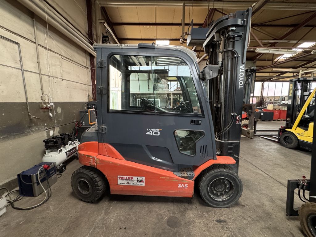 Toyota Traigo 8FBMT40 Electric 4-wheel forklift www.contilift.de