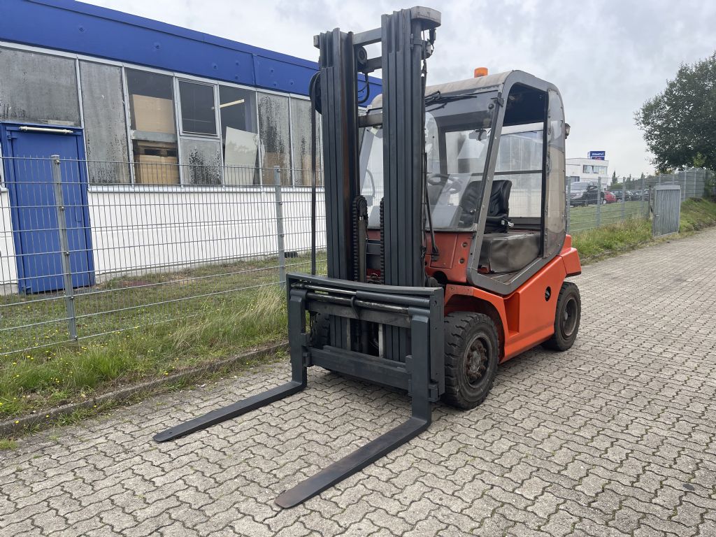 BT CBD 4.0 Dieselstapler www.contilift.de