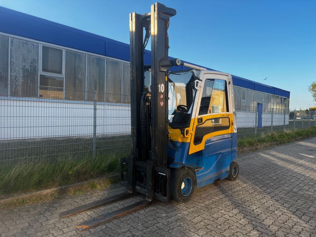 Linde E30 HL / 600 Triplex  Elektro 4 Rad-Stapler www.contilift.de