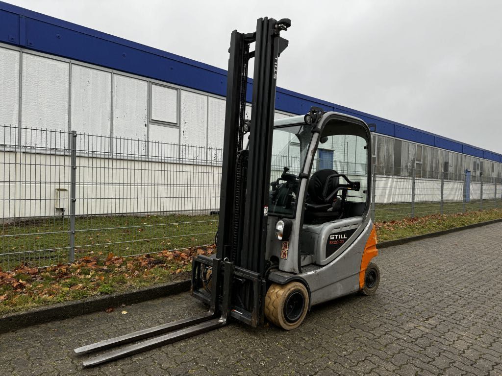 Still RX20-20P TRIPLEX Batterie 2020 Elektro 4 Rad-Stapler www.contilift.de