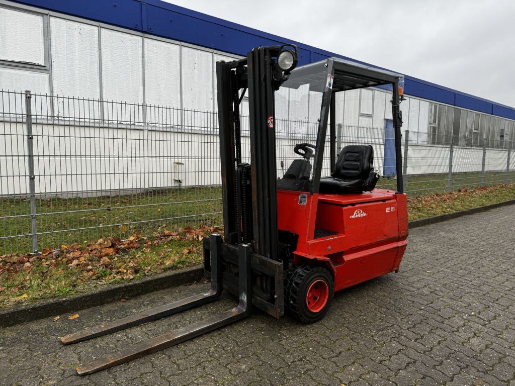 Linde E18 Elektro 3 Rad-Stapler www.contilift.de