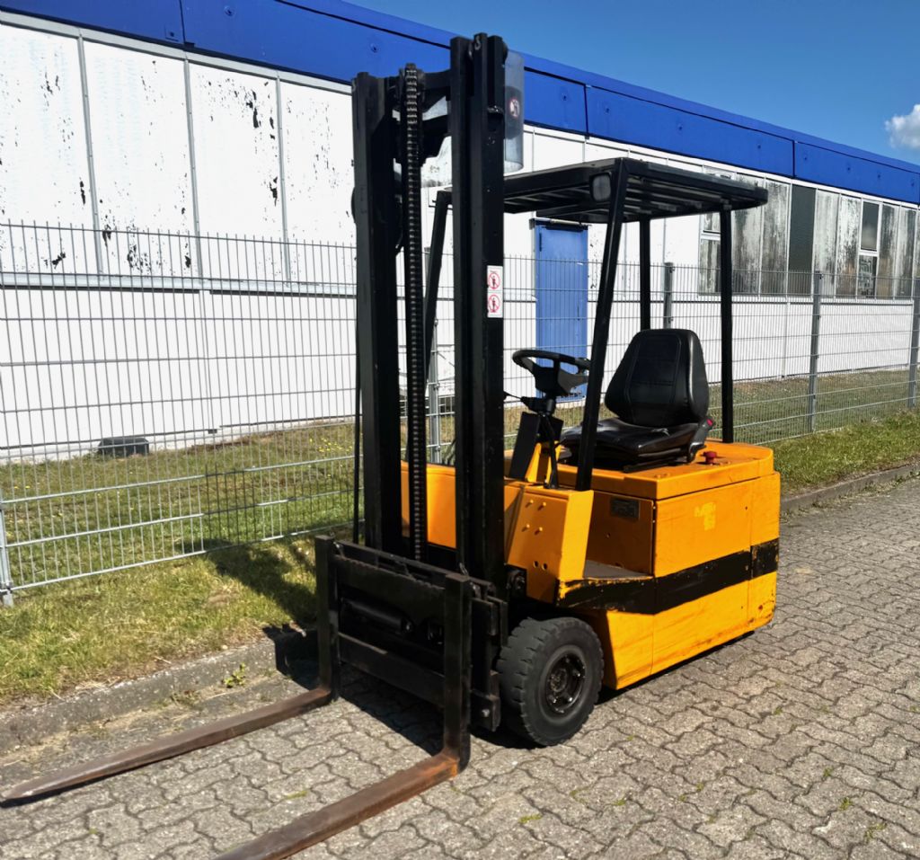 Jungheinrich EFGD 16GE  Electric 3-wheel forklift www.contilift.de