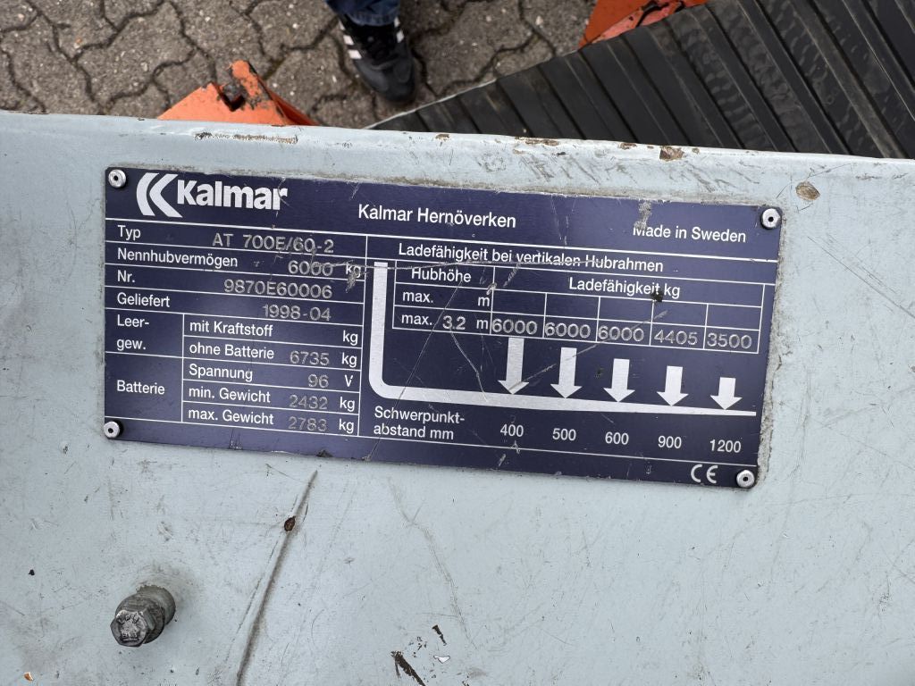 Kalmar AT 700E/60-02 Electric 4-wheel forklift www.contilift.de Kalmar AT 700E/60-02 Electric 4-wheel forklift www.contilift.de