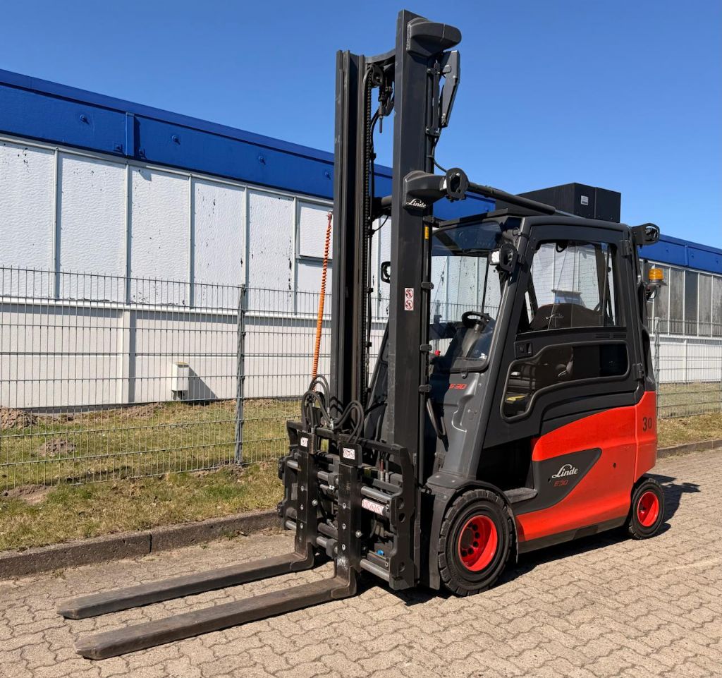 Linde E30HL-01/600  Electric 4-wheel forklift www.contilift.de