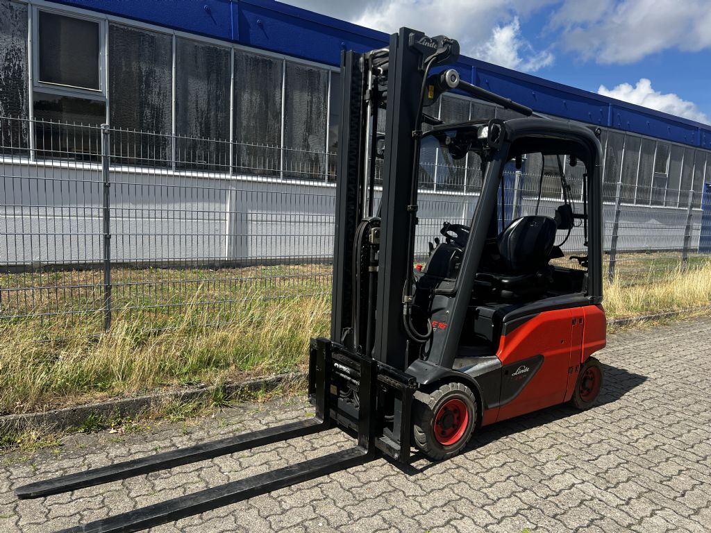 Linde E16P-02 Elektro 4 Rad-Stapler www.contilift.de