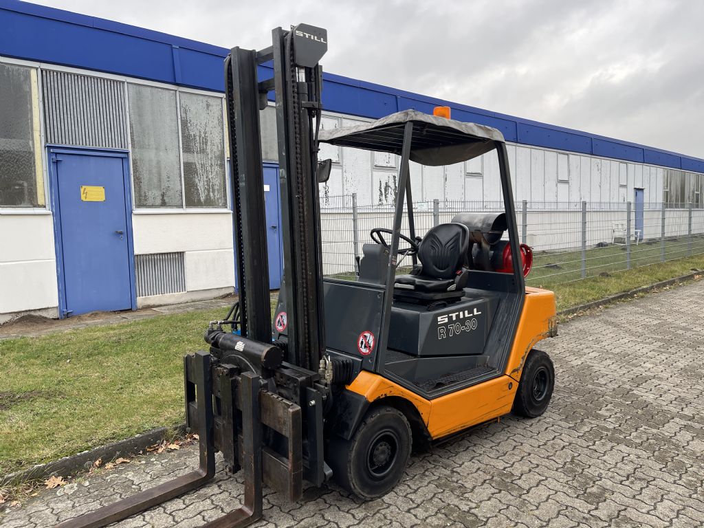 Still R70-30T Treibgasstapler www.contilift.de Still R70-30T Treibgasstapler www.contilift.de