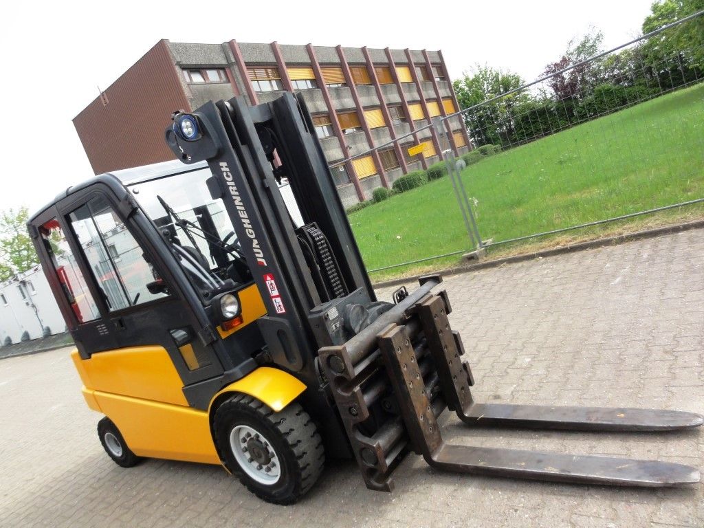 Used Jungheinrich Efg 540 Electric 4 Wheel Forklift Mit Standard Mast Sale Buy Sale Second Hand Forklifts