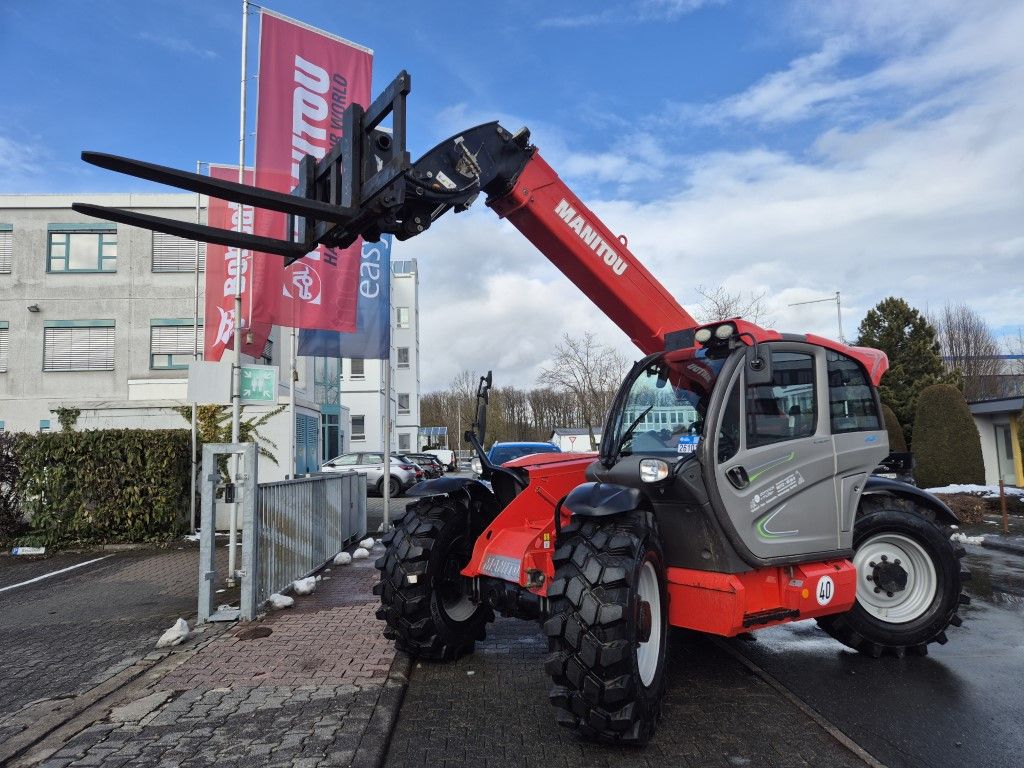 Manitou MLT 840-145 PS  AirCon 4new Tires Teleskopstapler starr www.domnick-mueller.de