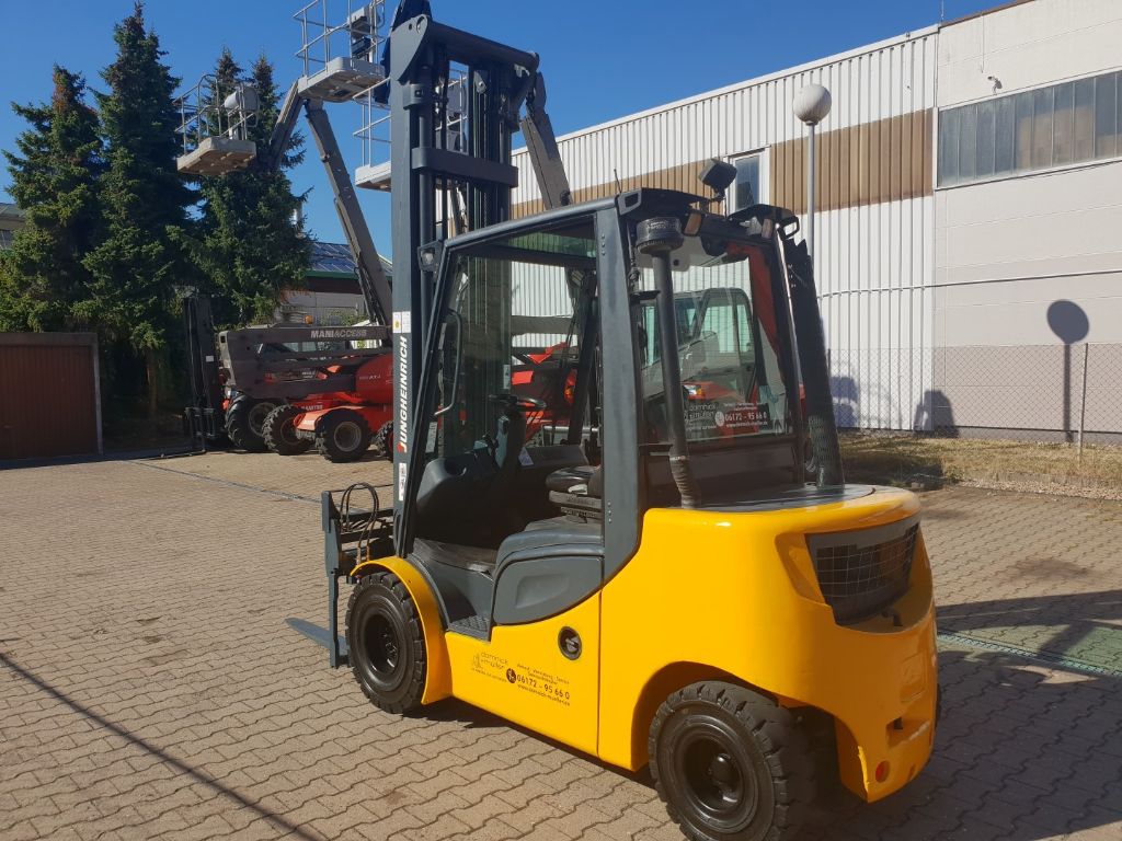 Used Jungheinrich Dfg 430 Hub 7 5 Meter Diesel Forklift Mit Triplex Mast Sale Buy Sale Second Hand Forklifts