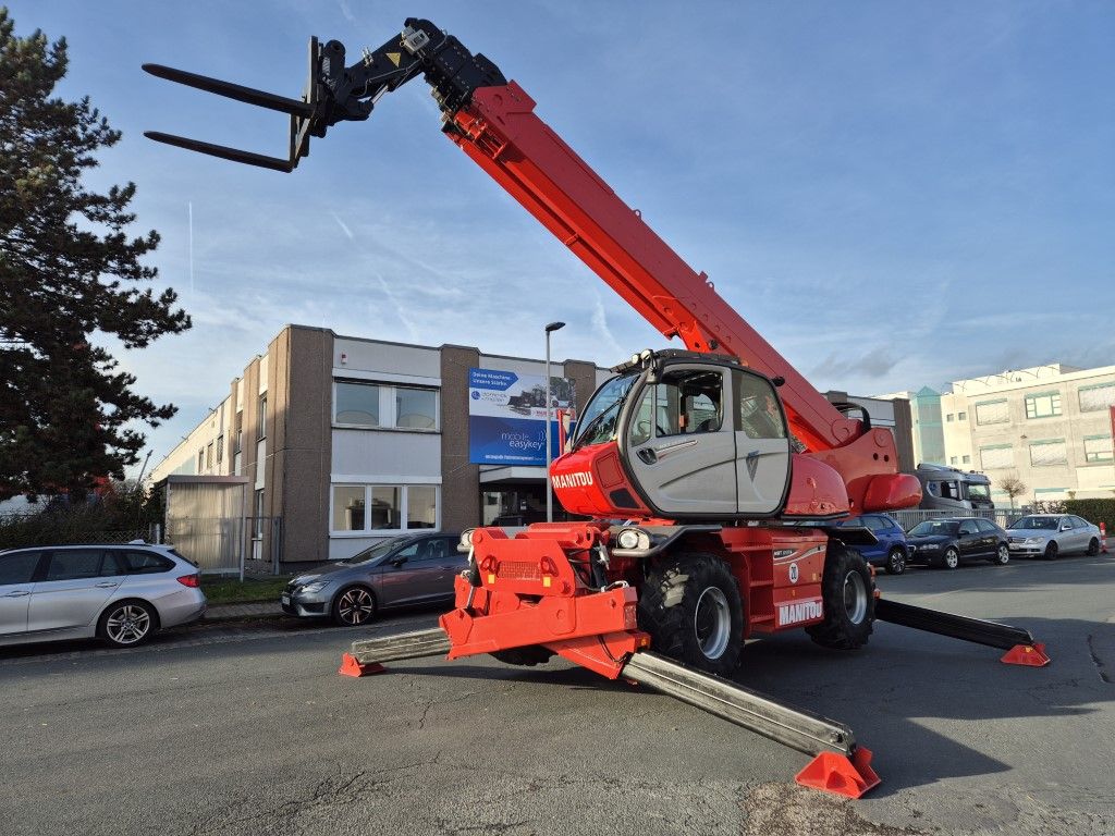 Manitou-MRT 2550+ Privilege-Teleskopstapler drehbar domnick-mueller.de